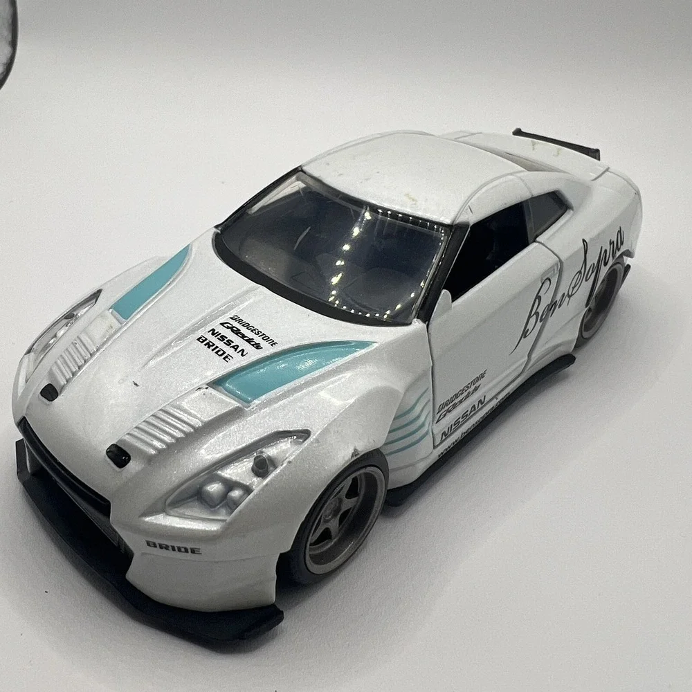 Jada JDM Tuners 1/32 Scale 2009‎ NISSAN GT-R R35 BEN SOPRA Diecast Model Car Toy